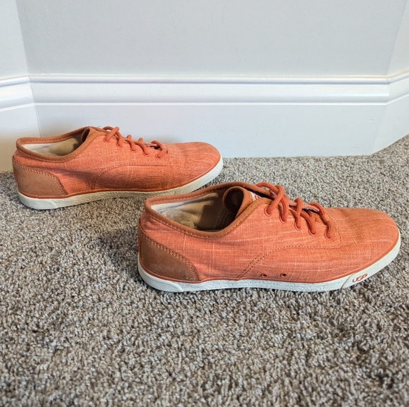 UGG Orange Hally Sneakers sz 9 - Picture 1 of 7